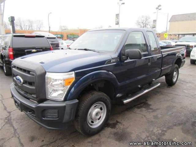 2011 Ford F-250 Super Duty XL Supercab 4WD